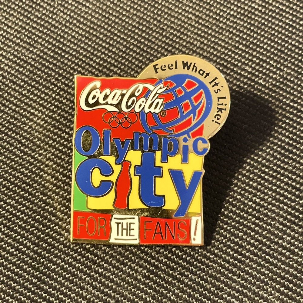 NWT Coca Cola 1994 Atlanta Olympic Games Push Back Lapel Pin New in Package